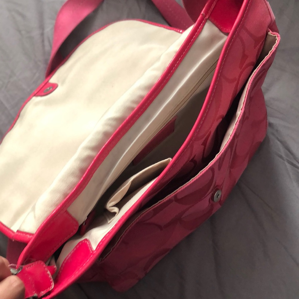 Coach Messenger Bag - Picture 2 of 2